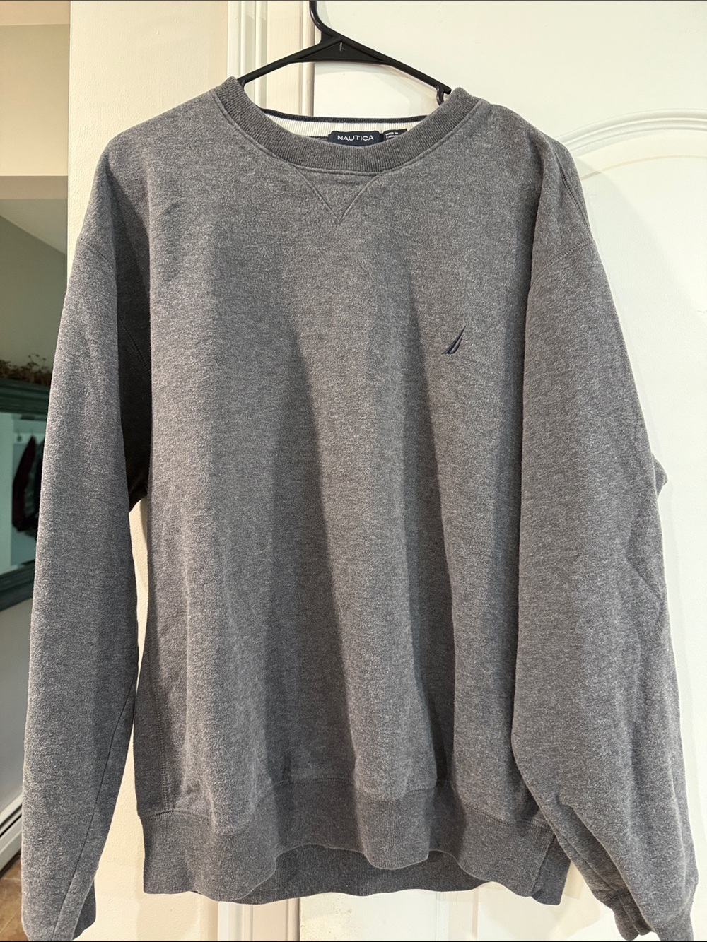 Nautica Men's Heather Gray Crewneck Sweatshirt